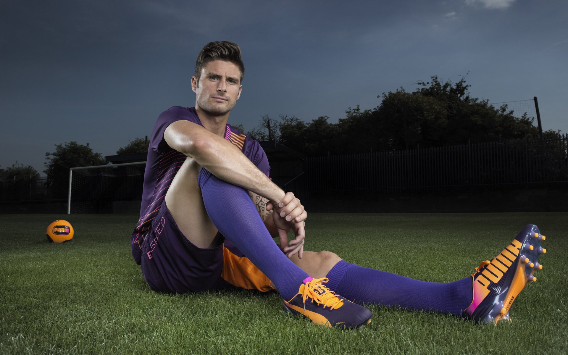 开云体育中国官方网站-中国足球专家团发布新研究成果，足球专家介绍